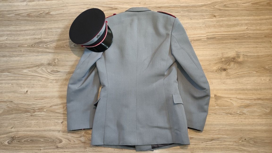Oryginalny mundur wojskowy muzyka Szwajcarski + czapka .