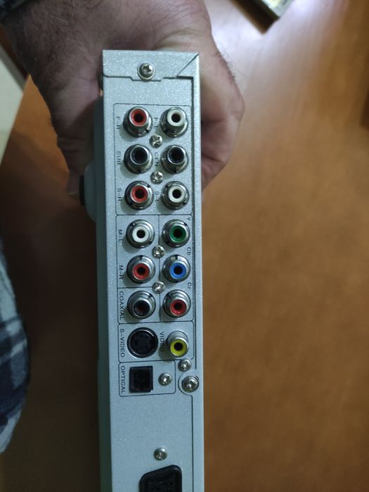 Vendo leitor de DVD / CD