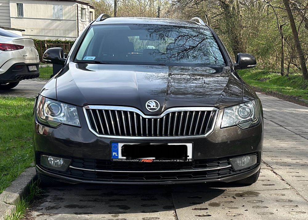 Skoda Superb II kombi 1.6 TDI greenline 105km manual