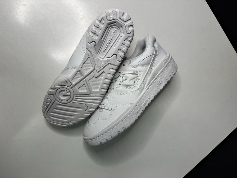 Чоловічі кросівки New Balance 550