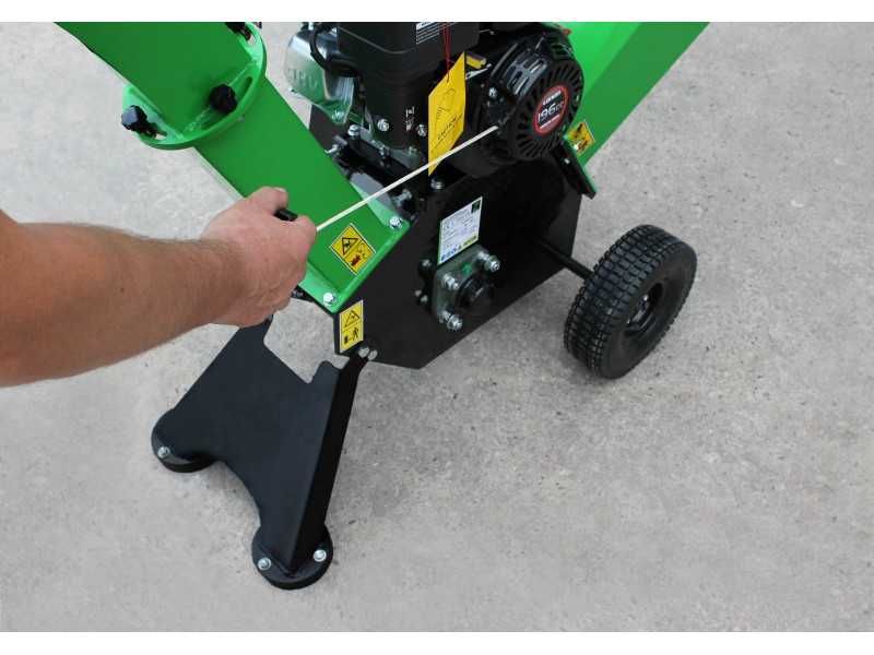 Rębak, rozdrabniacz spalinowy ZIPPER ZI-HAEK4100 5,57 KM RATY