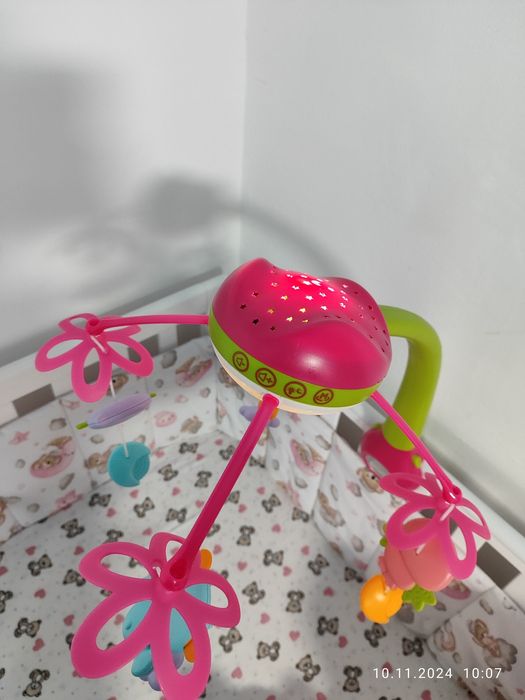 Музичний мобіль на ліжечко