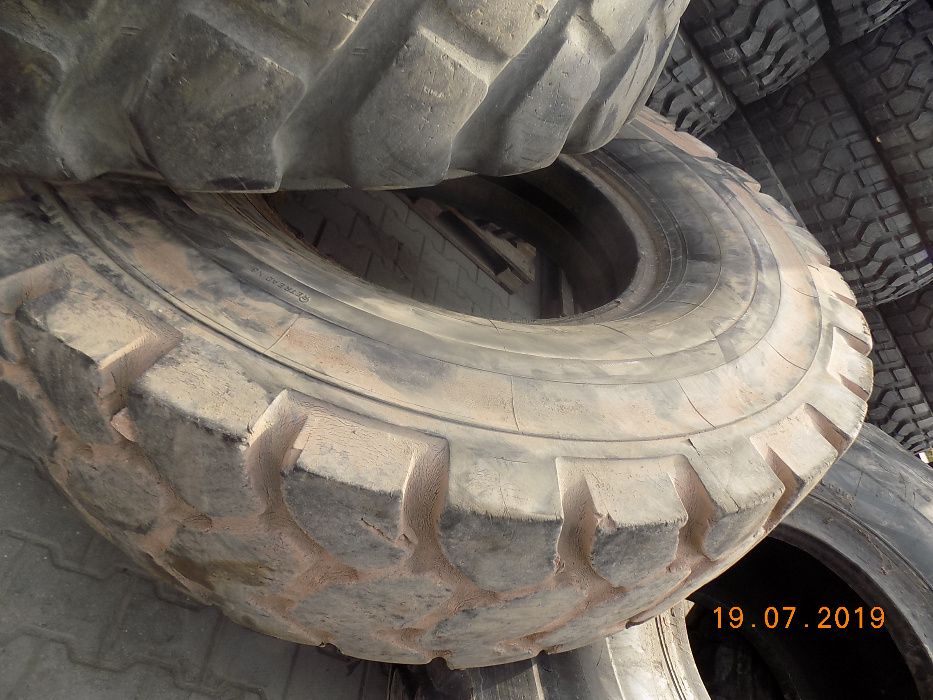 Opona 18.00 R33 Bridgestone