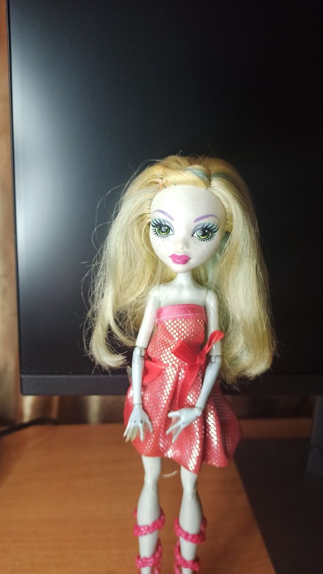 Кукла Monster Hight Лагуна