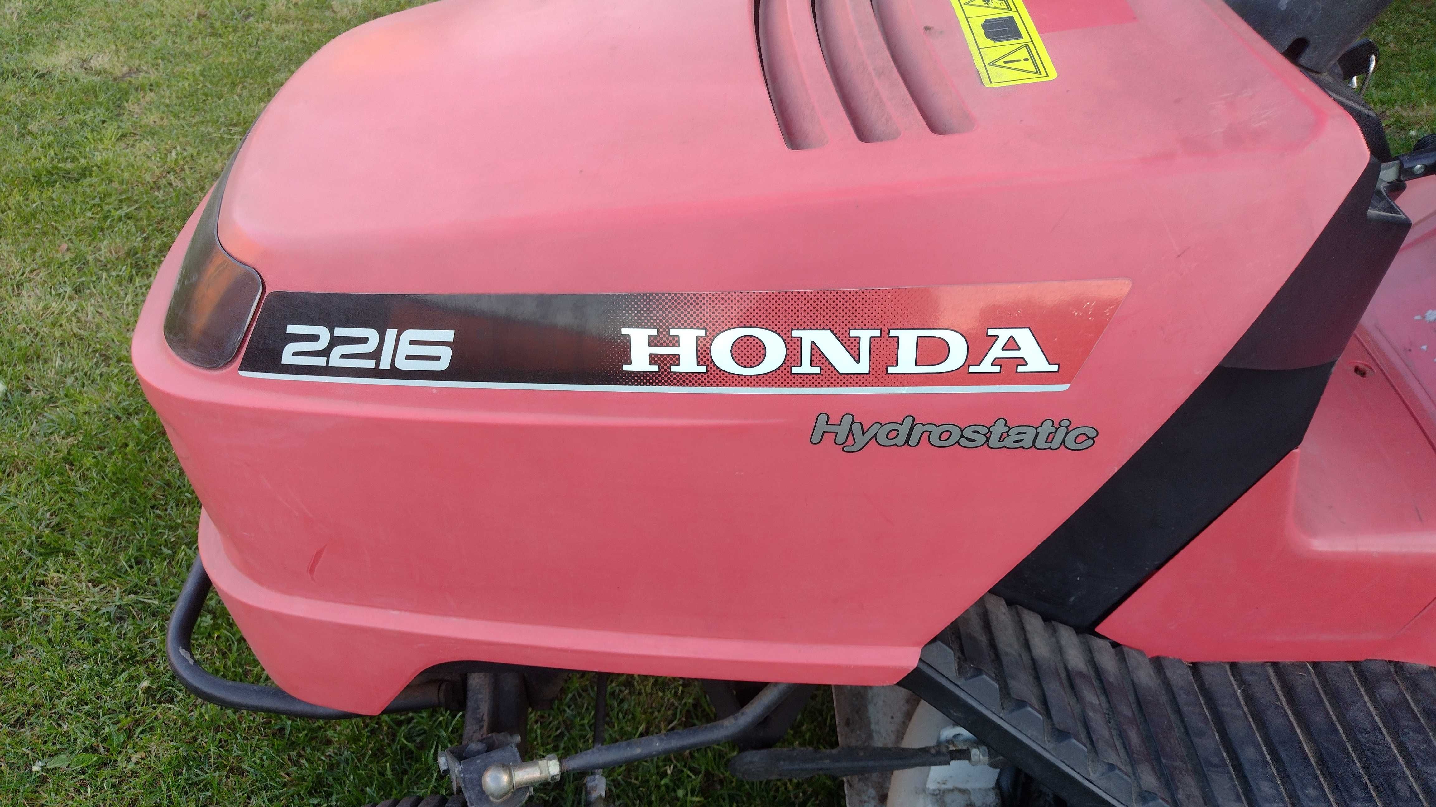 Kosiarka Honda Hydrostatic 2216 traktorek