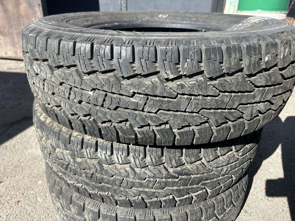Шини всесезонні АТ 245/75R17 Pajero, L200, Discovery
