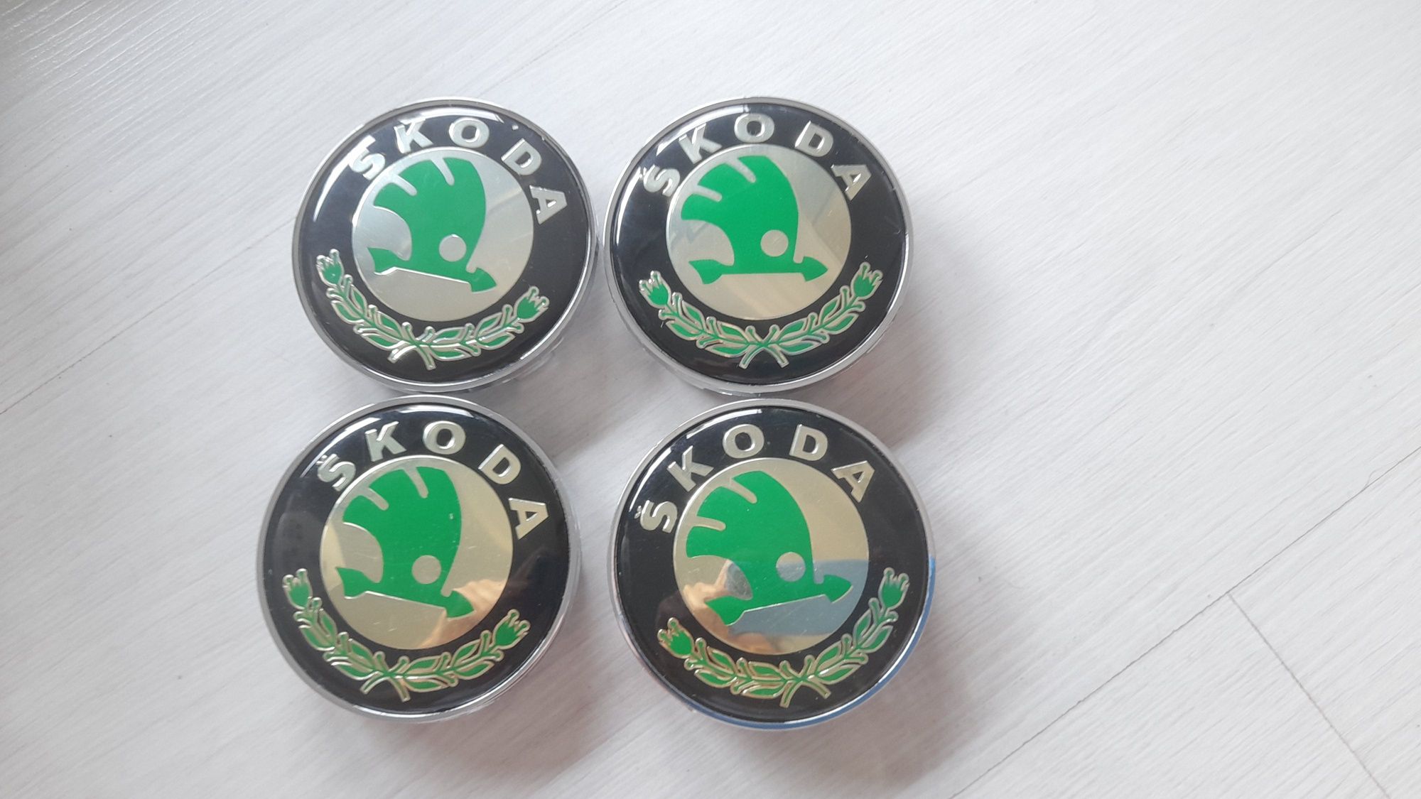 Skoda kołpak kołpaki dekle na felgi emblemat znaczek Logo 65mm