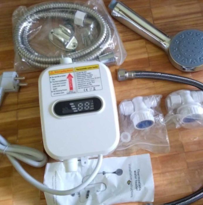 Водонагреватель-душ с быстрым нагревом, проточник 3500 вт