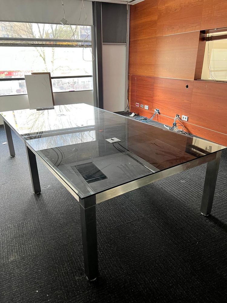 Stół konferencyjny, stół ze szklanym blatem