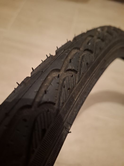 28 cali Nowa opona rowerowa do roweru (47-622) 700x45C dętka komplet