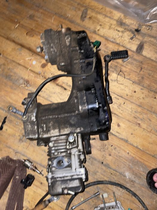 Продам мотор 125 на запчастини