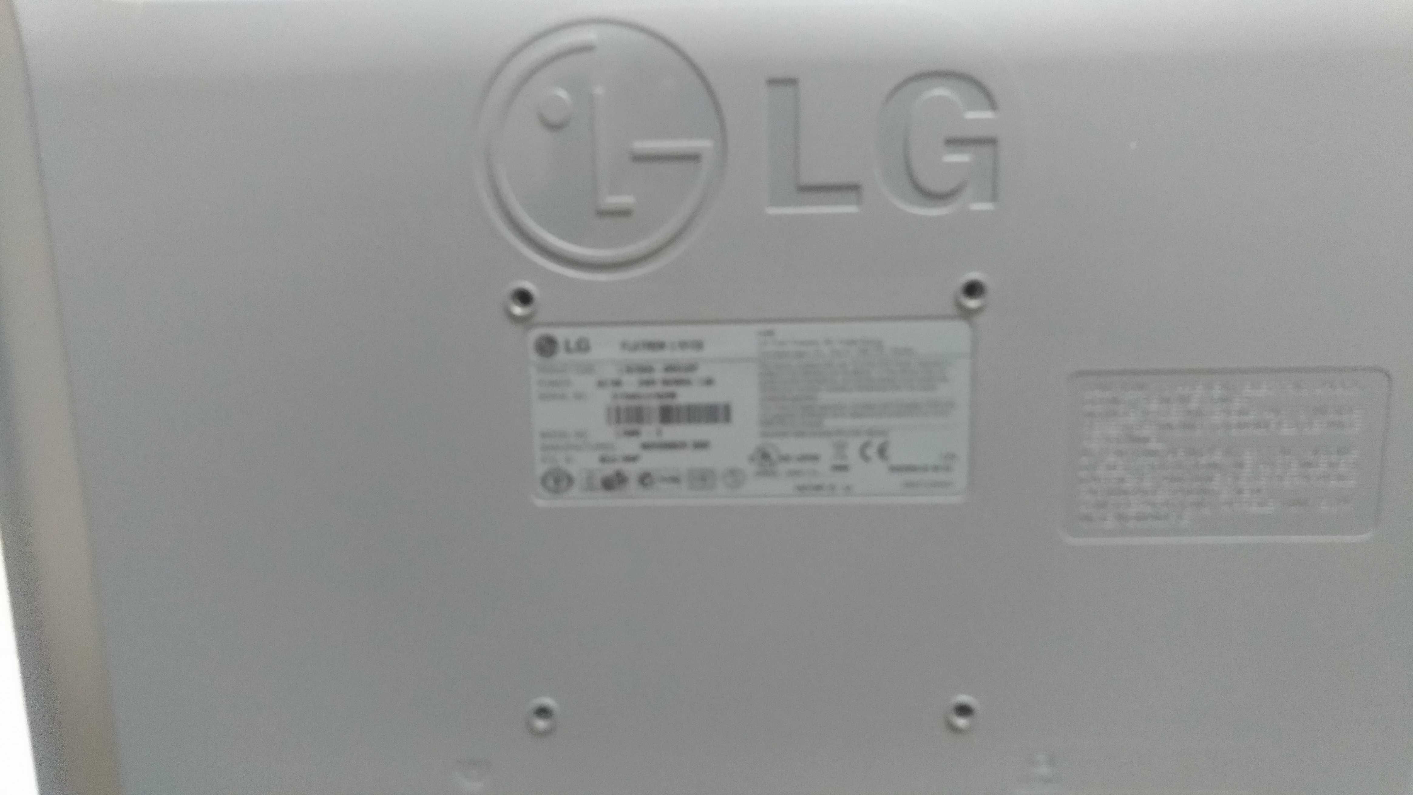 Monitor LG FLATRON 19"