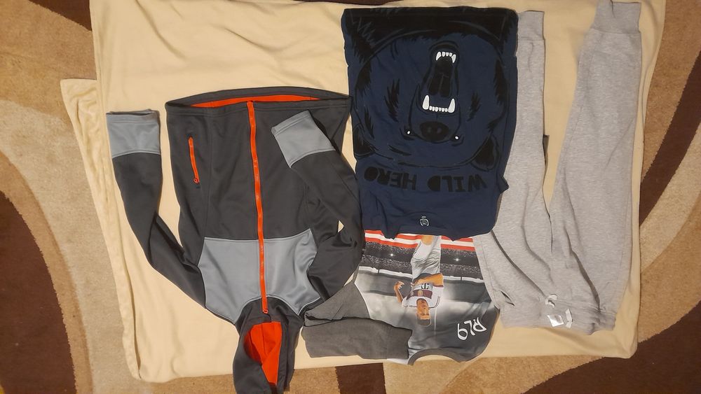 Zestaw ubrań dla chłopca - 152-164