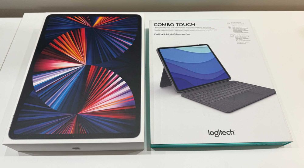 iPad Pro 12,9″ (5. gen) + Logitech Combo Touch, case Spigen - stan bdb
