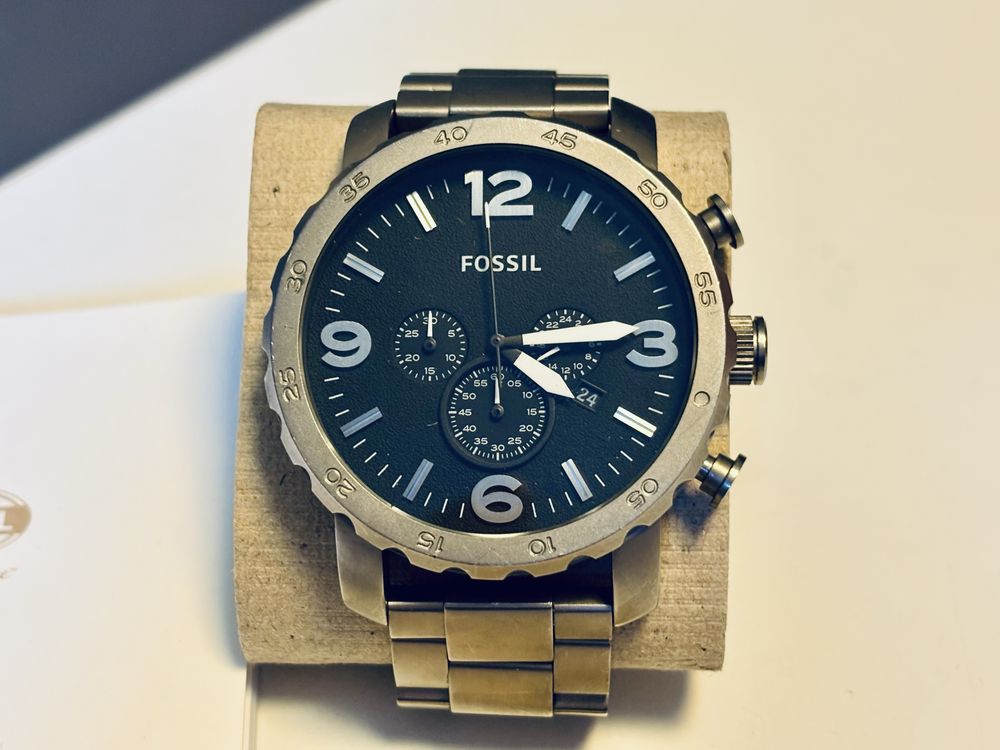 Zegarek męski Fossil Nate tytanowy model Ti1004 chronograph