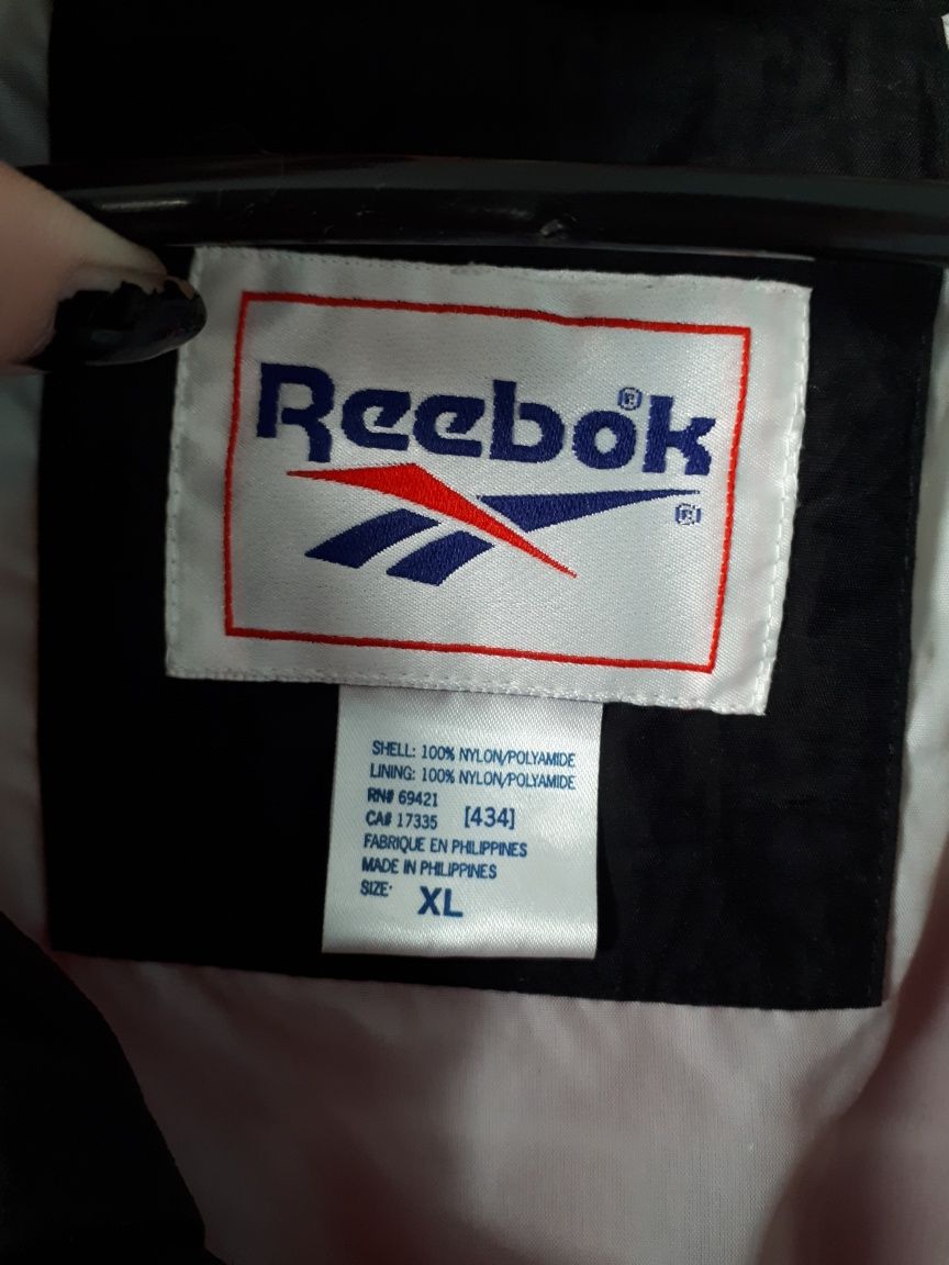 Kurtka reebok                          .