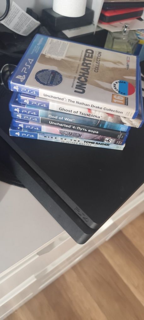 PS4 slim 1tb pad 6gier sys 11.52