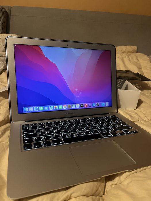 Macbook air 2017, діагональ 13
