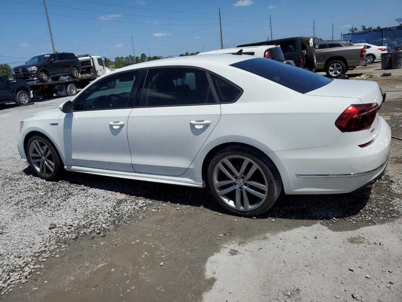 Volkswagen Passat S 2018