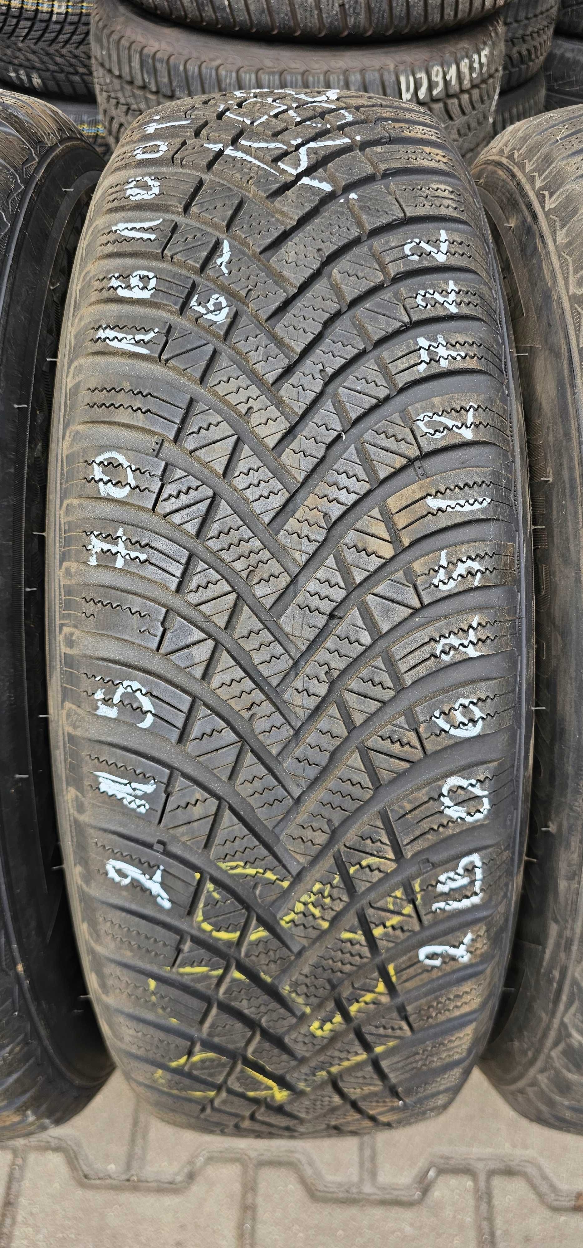 4szt używane opony zimowe 215/70R16 Hankook Winter icept Evo3 W-wa
