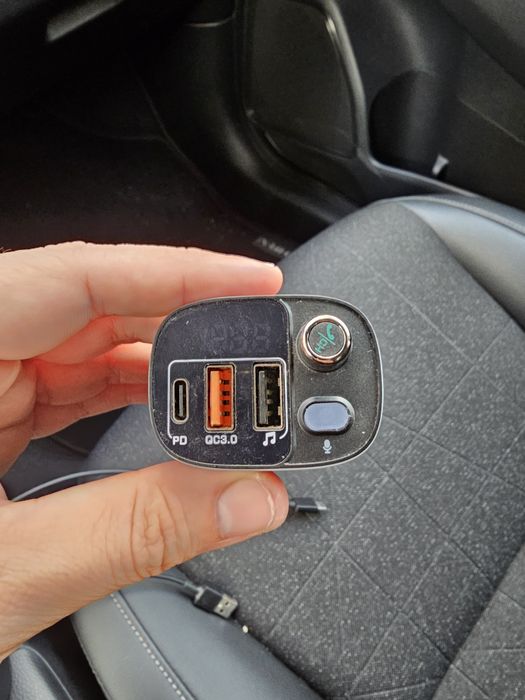 BlitzWolf Adaptador de Carregador de Carro com sintonizador