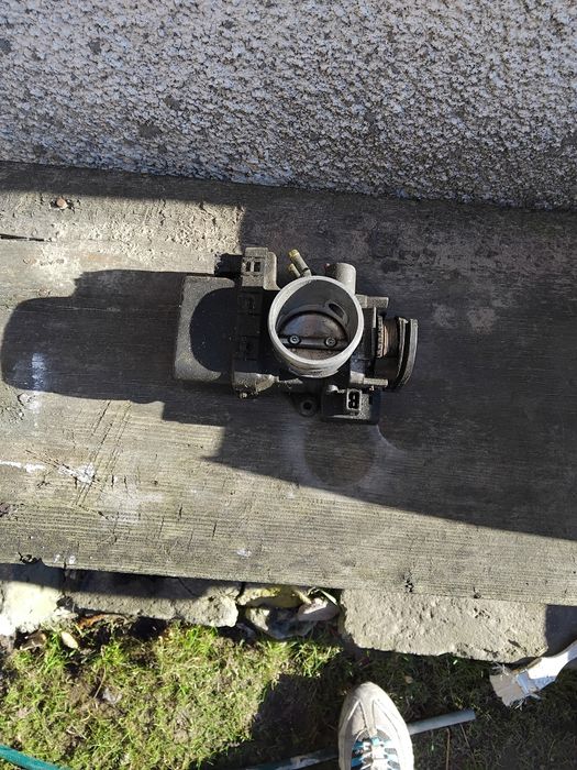 дросильна заслонка до SAAB 95