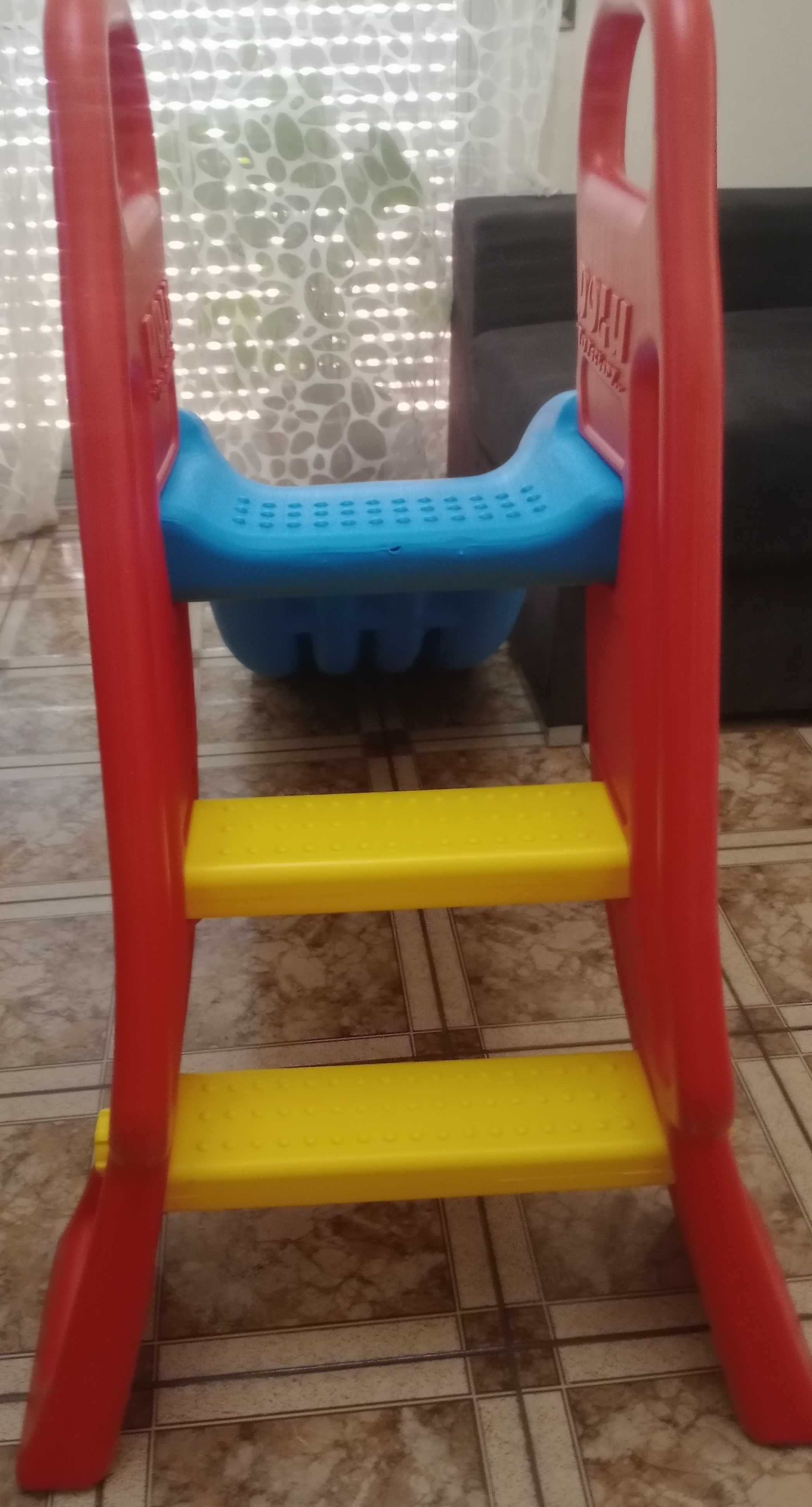 Escorrega Infantil