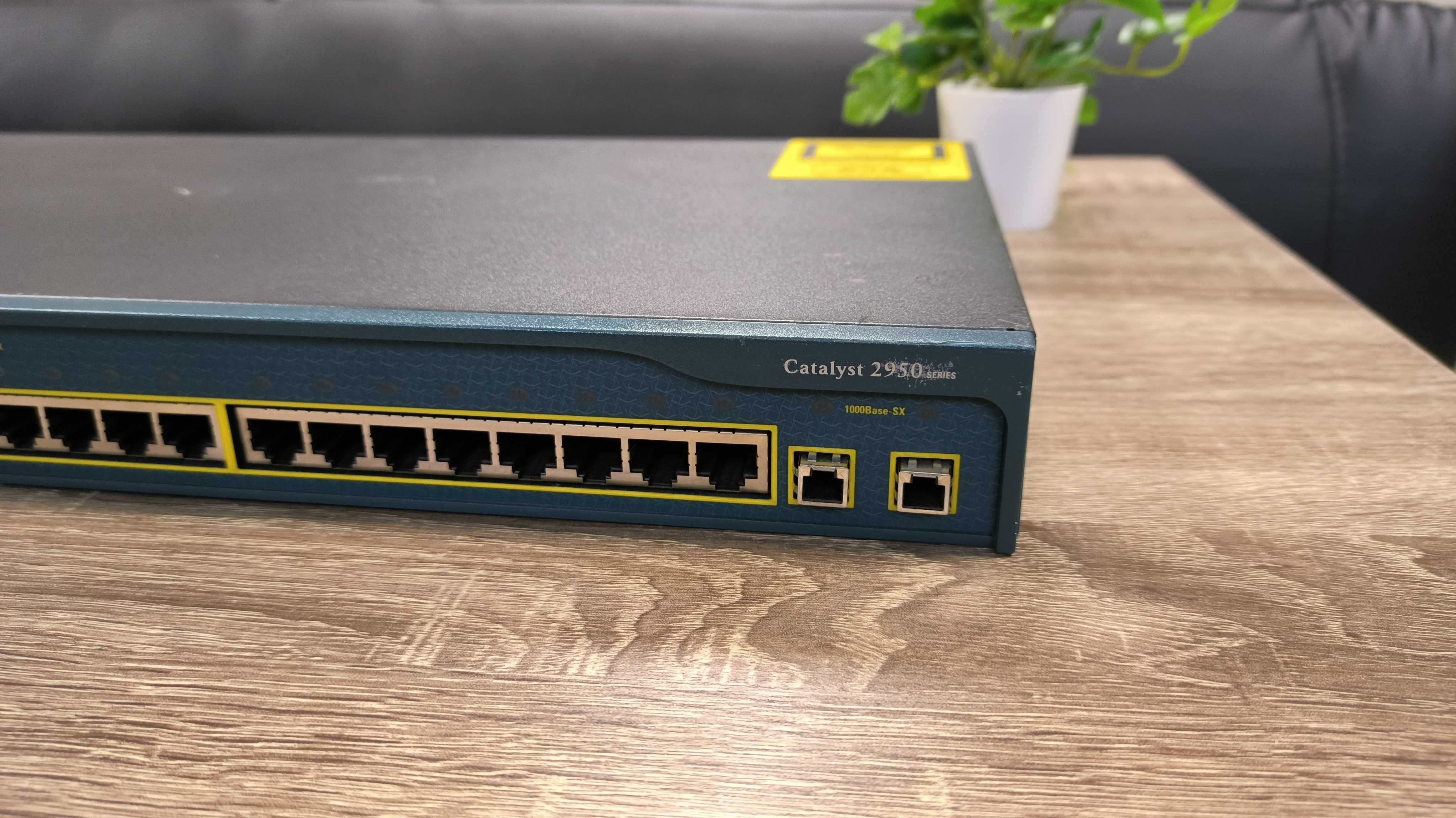 Комутатор керований Cisco Catalyst (WS-C2950SX-24), (WS-C2950G-24-EI)