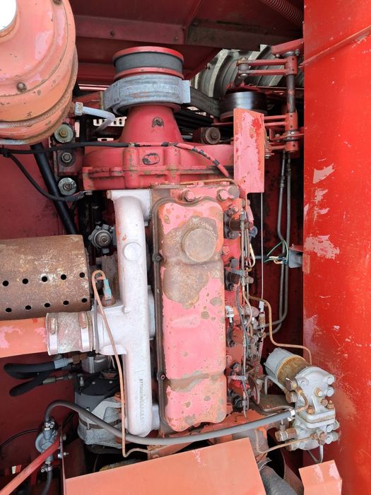 Комбайн Massey ferguson 440!