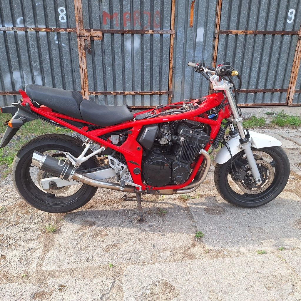 Suzuki Bandit 650  ABS w całości  na cześci
