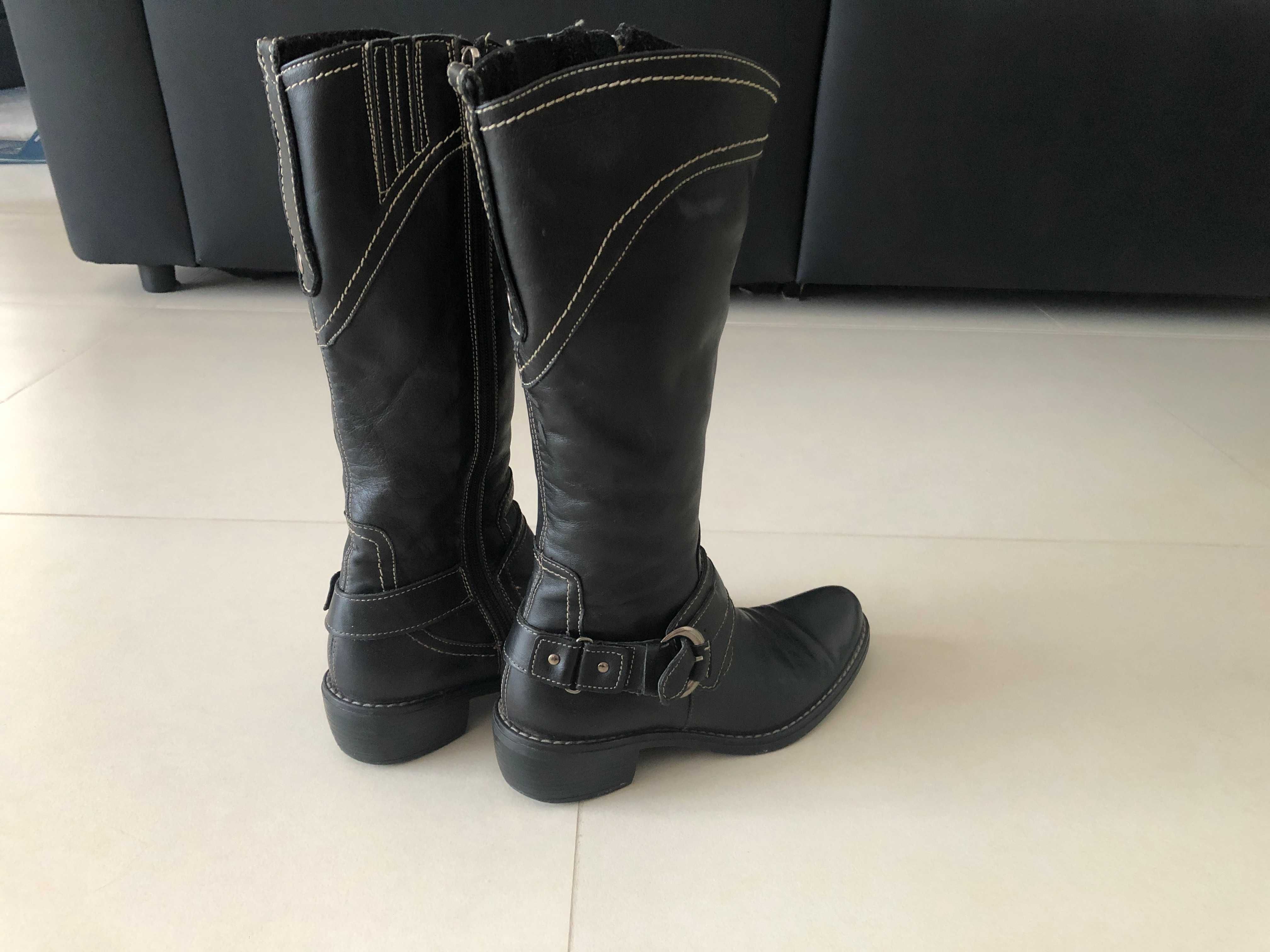 buty damskie, kozaki zimowe firmy Caffe Nero r. 36