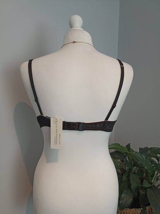 Biustonosz beżowo-czarny  Elle Macpherson 75B