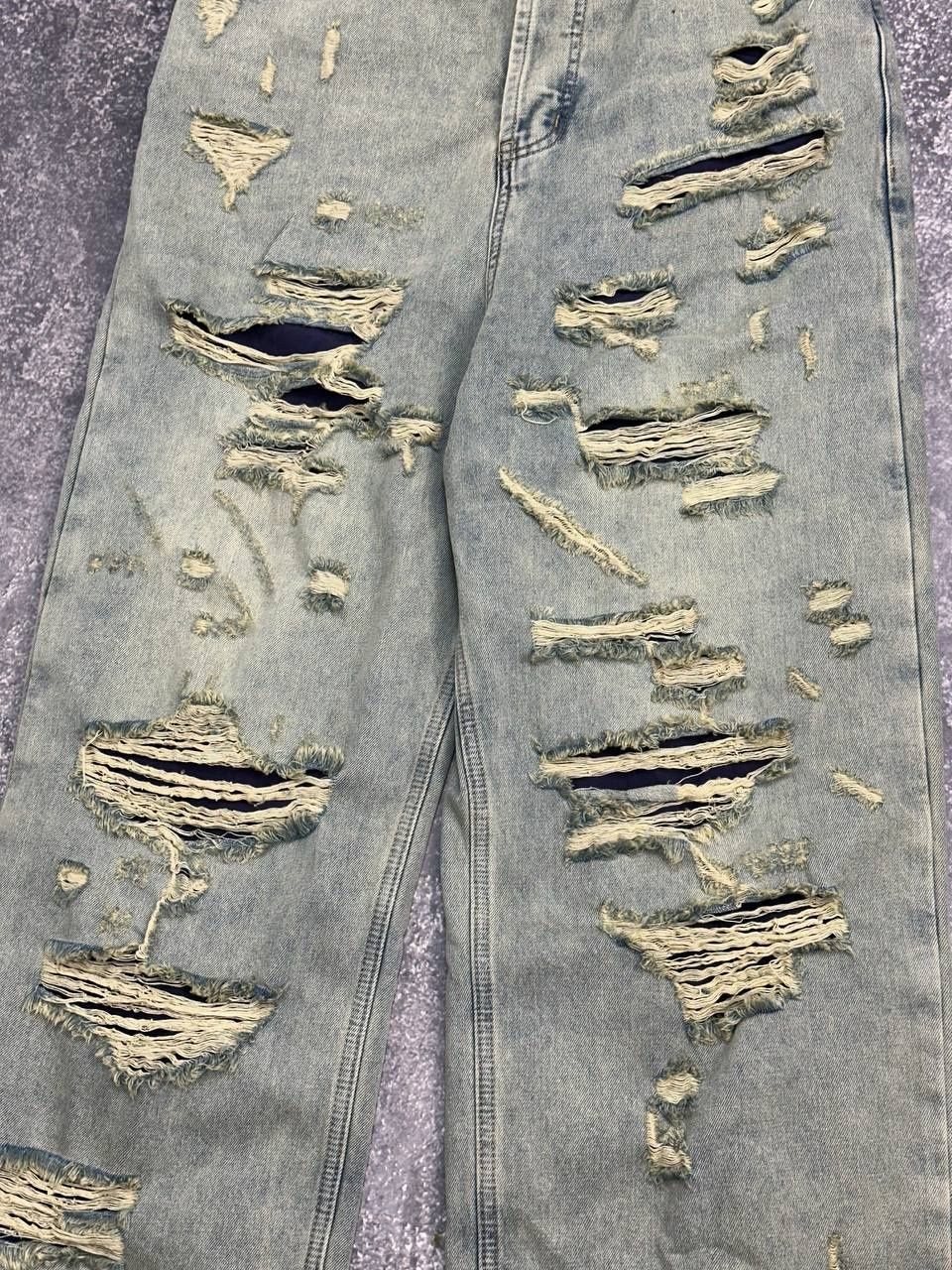 Джинсы кастом голубые рваные широкие distressed custom archive opium L