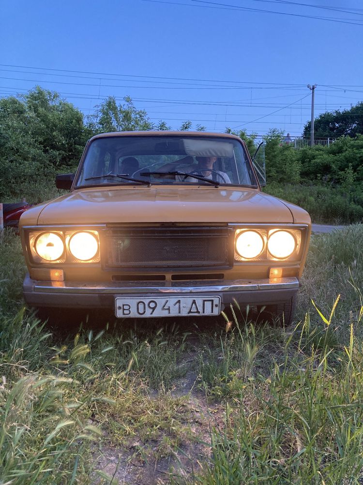 Авто на полном ходу