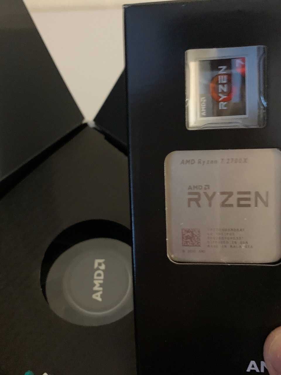 Процесор AMD Ryzen 7 2700x