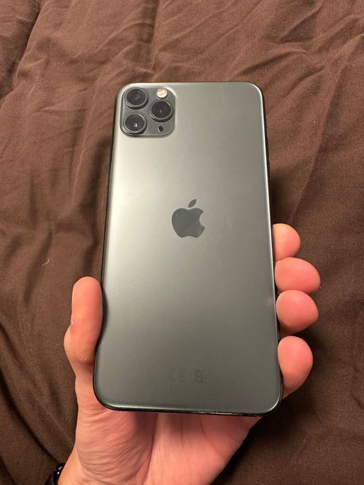 Продам IPhone 11 Pro Max 256gb