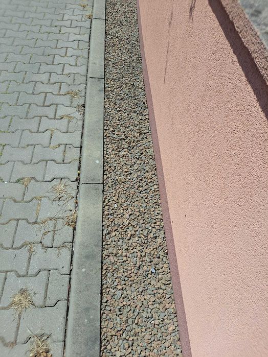 Grys porfirowy czerwony kruszywo porfir Kraków i okolice mała wywrotka