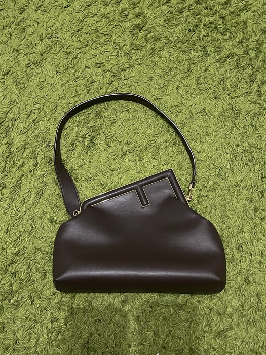 Сумка Fendi шоколадна