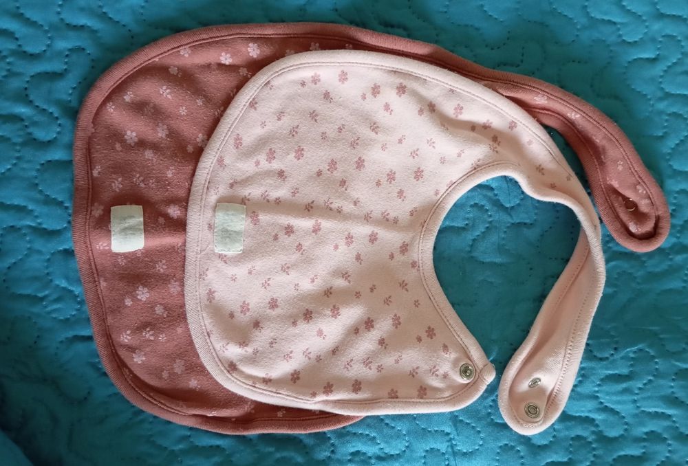 Śliniaki dla dziewczynki