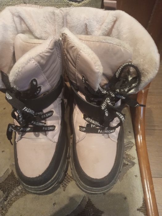 Buty śniegowce r.30