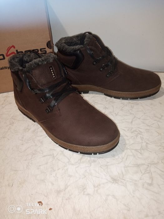 Мужские зимние кожаные ботинки.