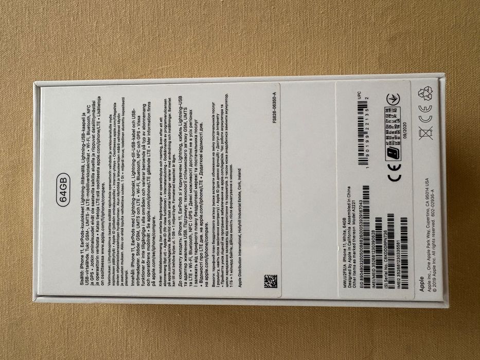 телефон  iPhone 11 64 gb