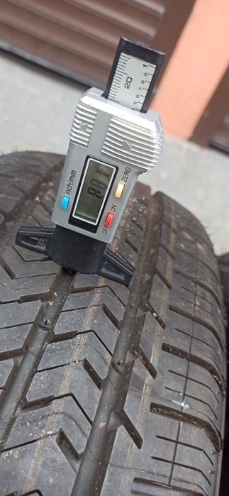 4 x Michelin Agilis 51 215/65 R16C 106/104T 8,8 mm jak nowe 2023 r