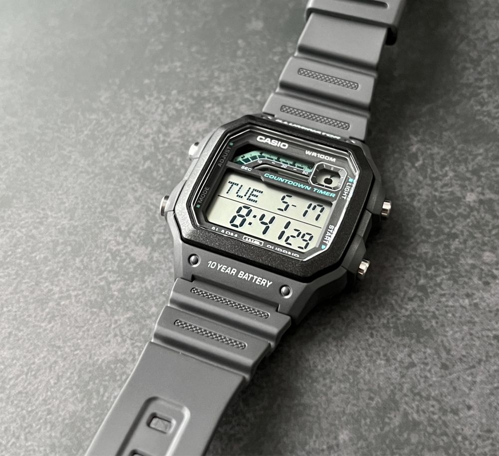 Годинник наручний Casio WS-1600H-1A новий оригінал великий вибір