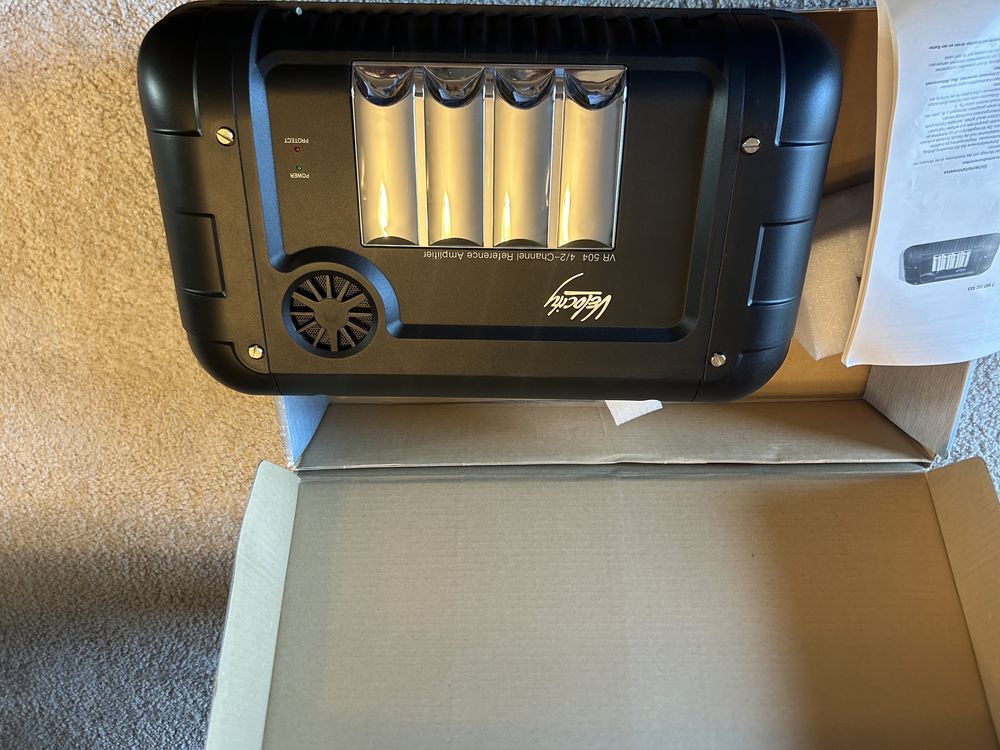 Wzmacniacz VELOCITY  VR 504 Blaupunkt
