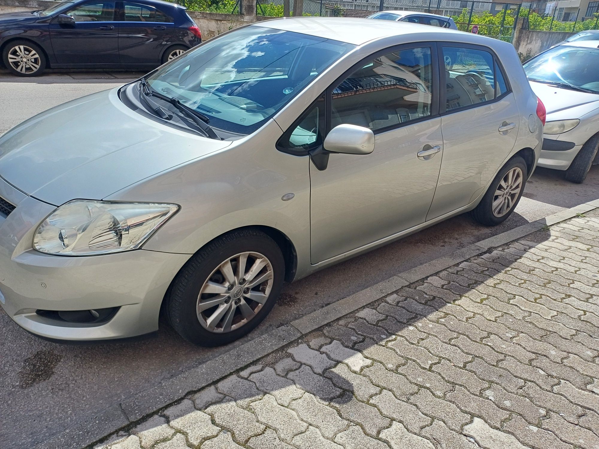 Toyota Auris 1.4 D4D Caixa Automática 02.2009