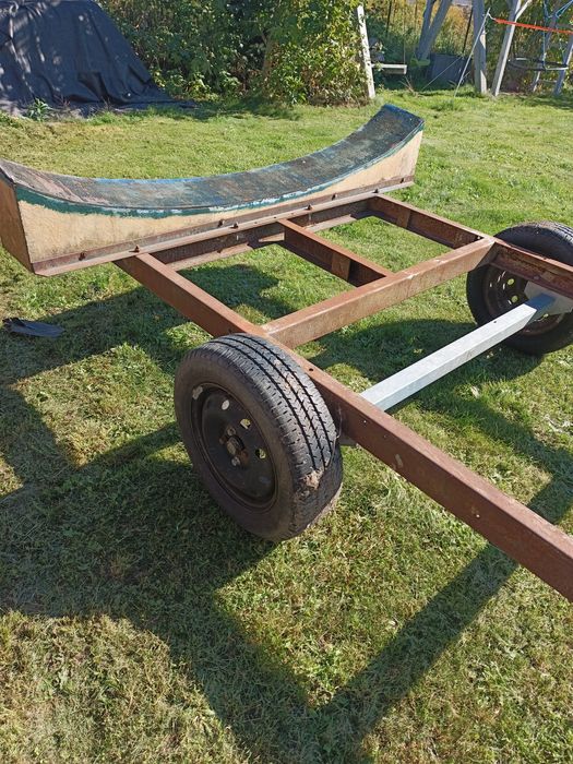 Przyczepa podłodziowa wózek portowy Sasanka Viwa Corwetta Sportina