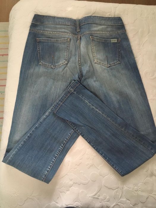 Calças de ganga "jeans" de senhora MANGO tamanho 40 como novas