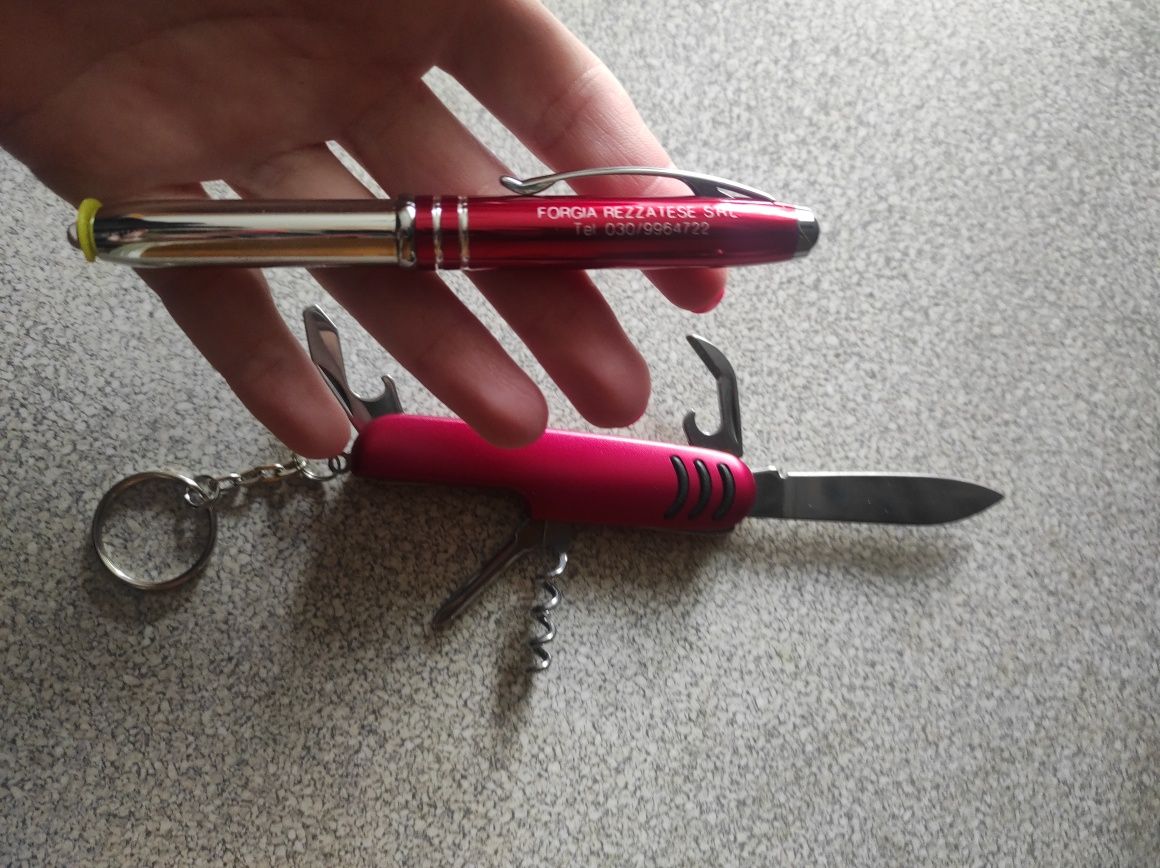Мультитул Ножик + ручка з ліхтариком  новий комплект