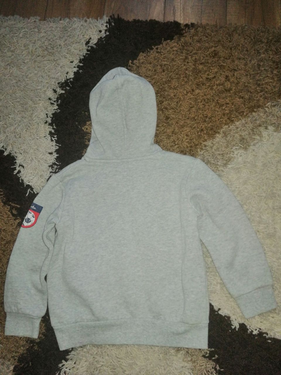 Bluza chłopięca rozmiar 104